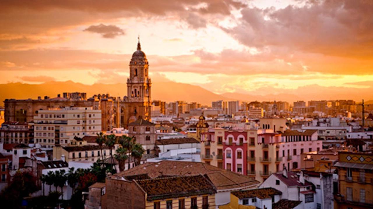 Holidays2Malaga Calle Nueva High Speed Wifi Extérieur photo